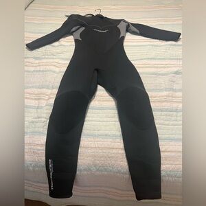 Henderson 5mm wetsuit